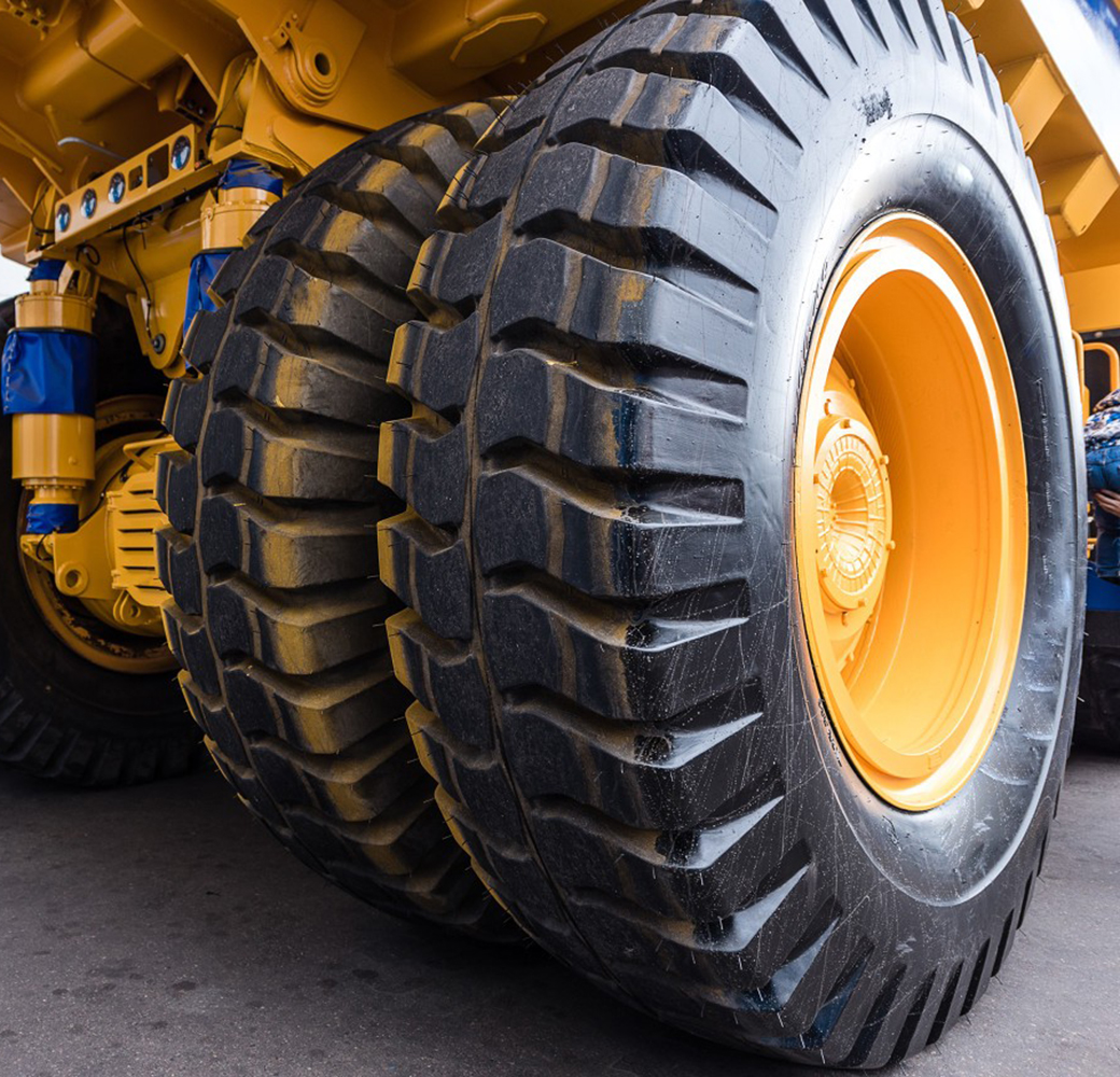 工程機(jī)械車(chē)輪胎