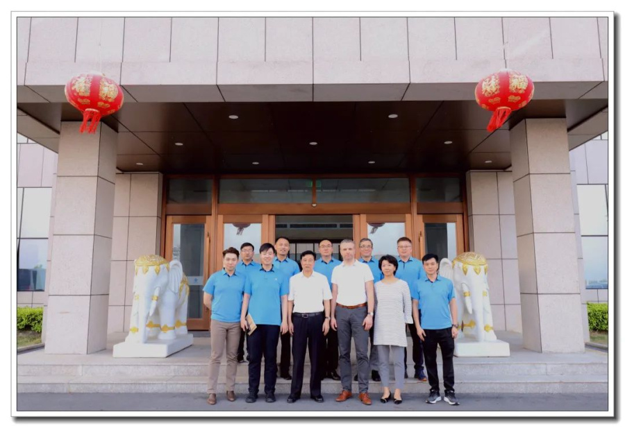 1696644650421780JgfB.jpg 8d8e9f8d41a38b2b19e086cf9872d0af.jpg